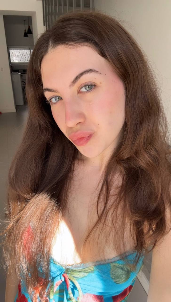 Nude girl Amber in Bandar-Seri Begawan