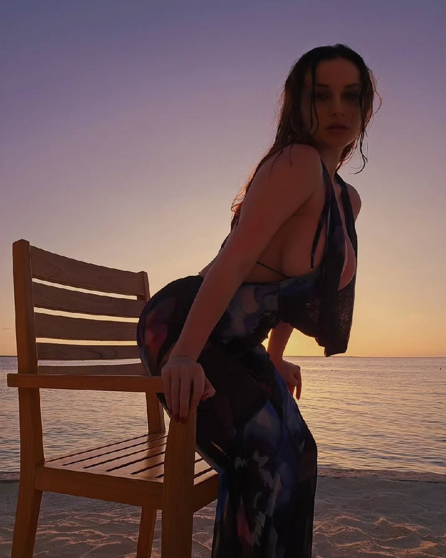 Sexy girl Miranda Faith nude in Bandar-Seri Begawan